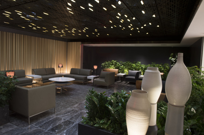Air Canada Maple Leaf Lounge Montreal - Photo 2