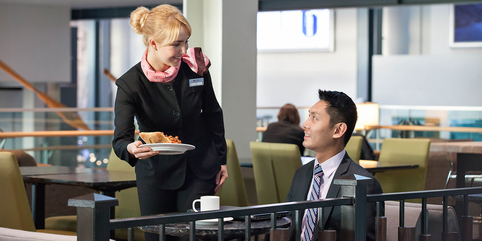 Plaza Premium Lounge (Domestic – Gate C29)