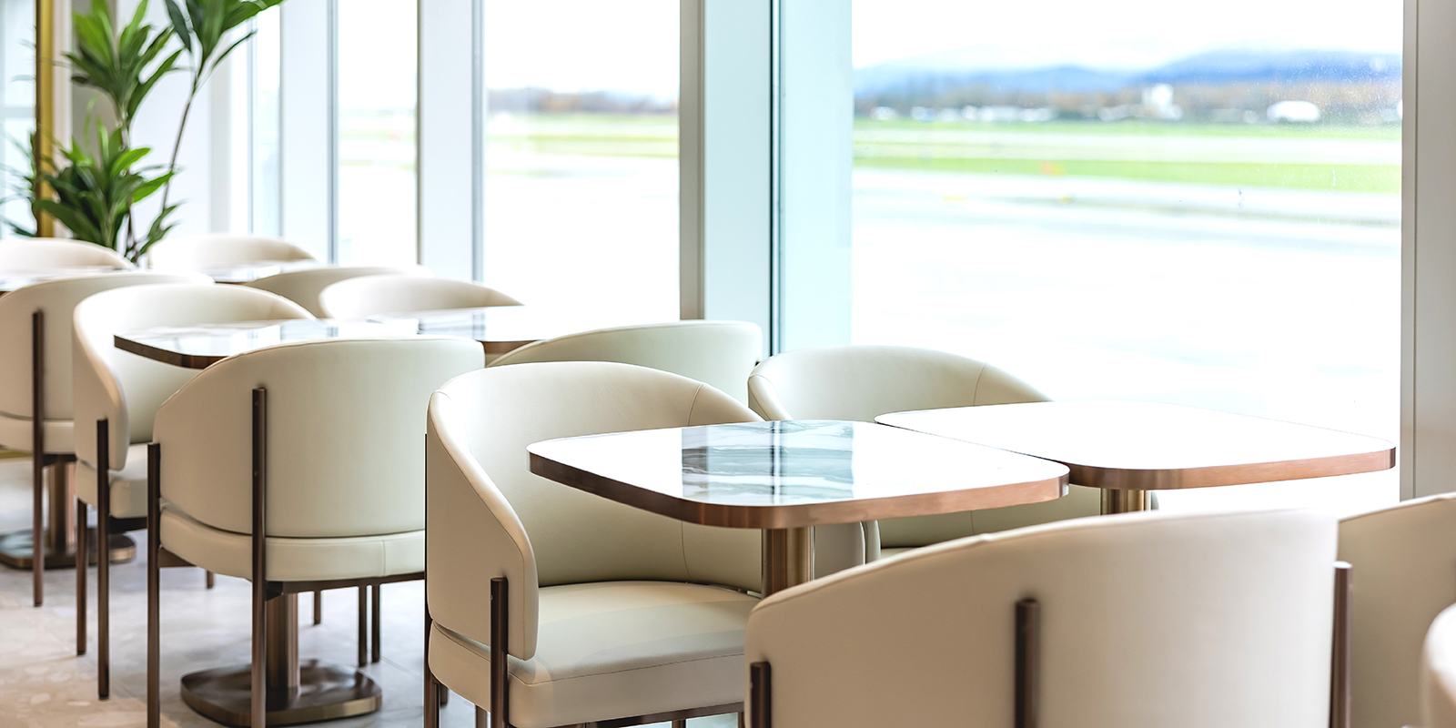 Plaza Premium Lounge (International Departures)